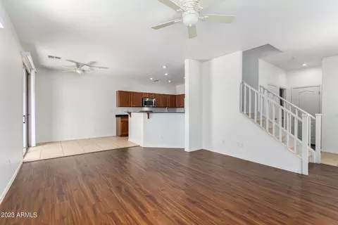 2926 E Dunbar Dr, Phoenix, AZ 85042 photo 8