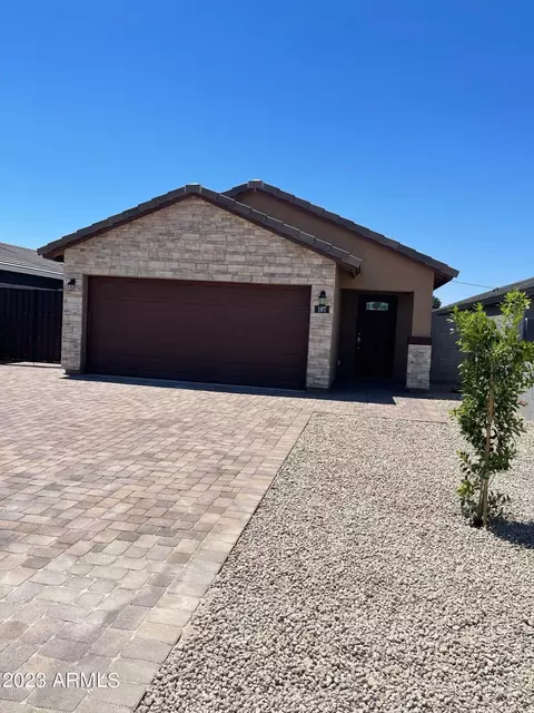 107 W Brooks St, Gilbert, AZ 85233