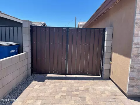 107 W Brooks St, Gilbert, AZ 85233 photo 2