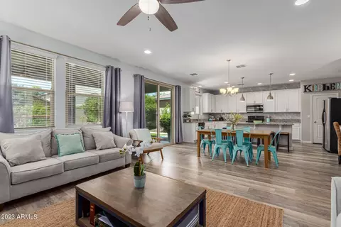 5052 E Gary St, Mesa, AZ 85205