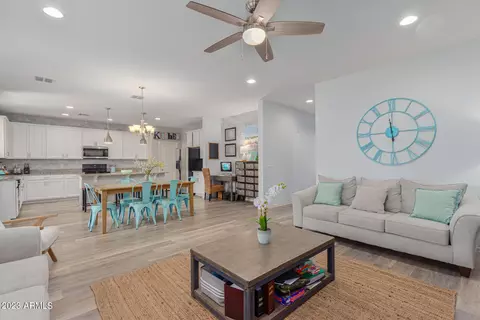 5052 E Gary St, Mesa, AZ 85205 photo 3