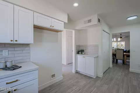 3917 S Mitchell Dr, Tempe, AZ 85282 photo 7