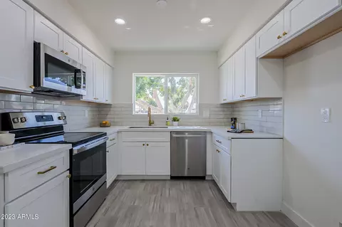 3917 S Mitchell Dr, Tempe, AZ 85282 photo 9