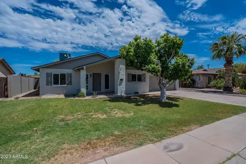 3917 S Mitchell Dr, Tempe, AZ 85282 photo 2