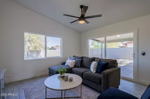 3917 S Mitchell Dr, Tempe, AZ 85282 photo 16