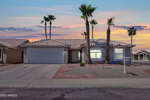 7702 W Escuda Dr, Glendale, AZ 85308