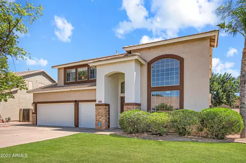1885 E Smoke Tree Rd, Gilbert, AZ 85296