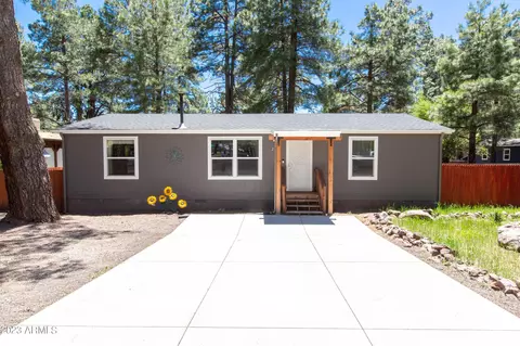 2144 Tovar Trl, Flagstaff, AZ 86001