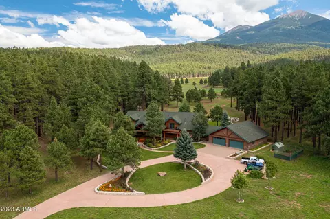 9400 N Snowbowl Ranch Rd, Flagstaff, AZ 86001