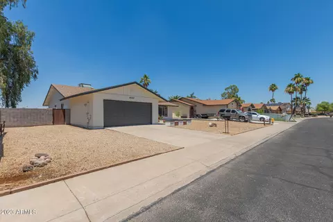 4642 N 105th Ave, Phoenix, AZ 85037 photo 2
