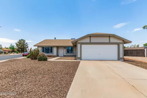 942 E Ivyglen St, Mesa, AZ 85203