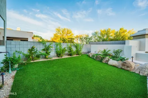 3181 E Sierra Vista Dr, Phoenix, AZ 85016 photo 38