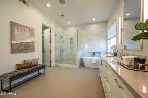 3181 E Sierra Vista Dr, Phoenix, AZ 85016 photo 26