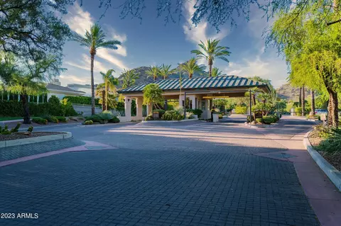 3181 E Sierra Vista Dr, Phoenix, AZ 85016 photo 39
