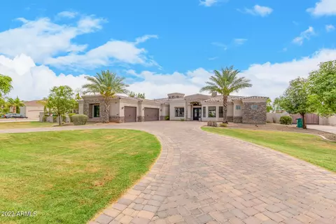 11407 E Bellflower Ct, Chandler, AZ 85249