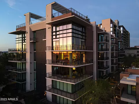208 W Portland St #461, Phoenix, AZ 85003