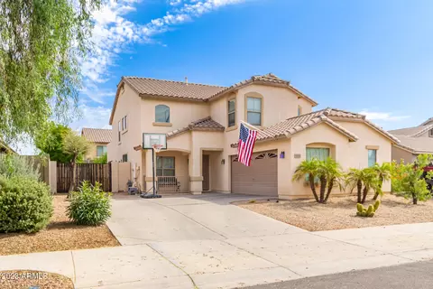 3256 Elgin St, Gilbert, AZ 85295