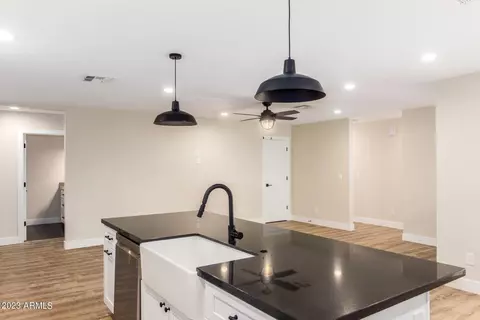 3602 N 15th St, Phoenix, AZ 85014 photo 11