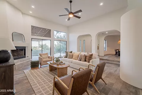 15812 N Boulder Dr, Fountain Hills, AZ 85268