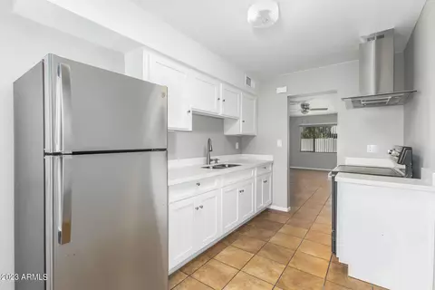 3223 E Harvard St, Phoenix, AZ 85008 photo 12