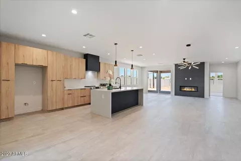 2890 E Angela Dr, Phoenix, AZ 85032 photo 3