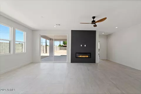 2890 E Angela Dr, Phoenix, AZ 85032 photo 9