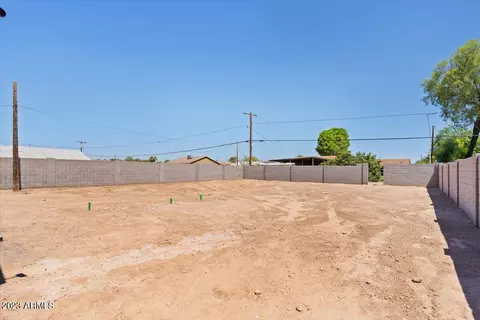 2890 E Angela Dr, Phoenix, AZ 85032 photo 24