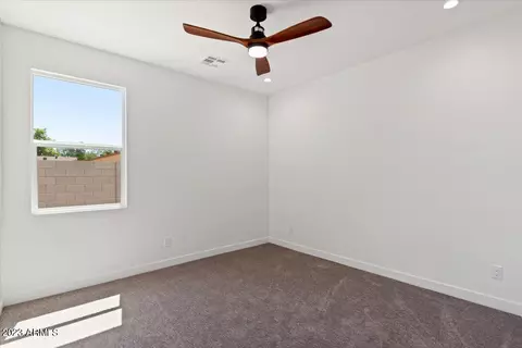 2904 E Angela Dr, Phoenix, AZ 85032 photo 9