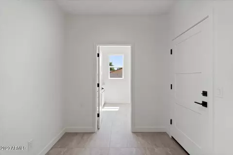 2916 E Angela Dr, Phoenix, AZ 85032 photo 13