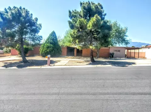 2018 Chantilly Dr, Sierra Vista, AZ 85635