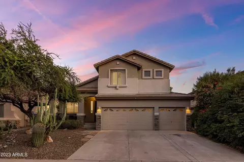 4815 E Robin Ln, Phoenix, AZ 85054 photo 8