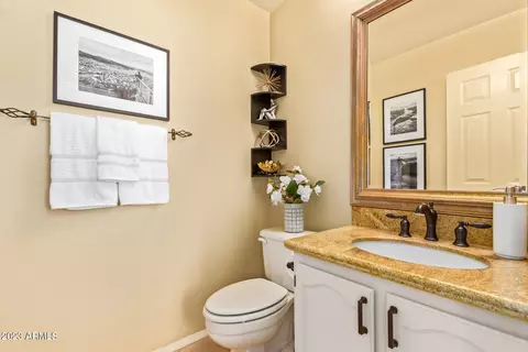 2406 E Cathedral Rock Dr, Phoenix, AZ 85048 photo 12