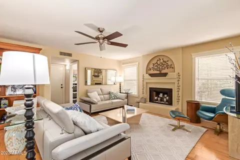 2406 E Cathedral Rock Dr, Phoenix, AZ 85048 photo 7