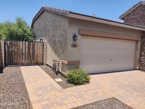 180 E Bernie Ln, Gilbert, AZ 85295 photo 2