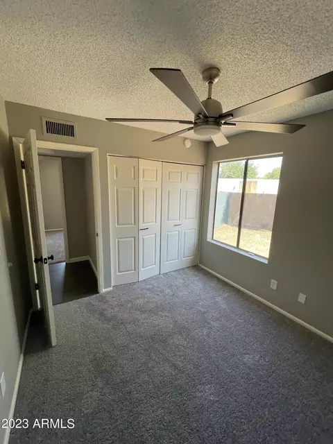 2237 E Capri Cir, Mesa, AZ 85204 photo 17
