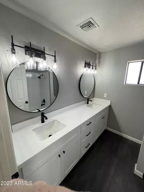 2237 E Capri Cir, Mesa, AZ 85204 photo 14