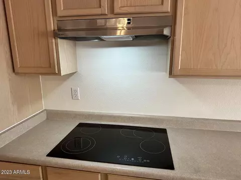 5726 E Jacaranda St, Mesa, AZ 85205 photo 4