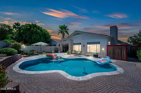 2231 E Branham Ln, Phoenix, AZ 85042 photo 45