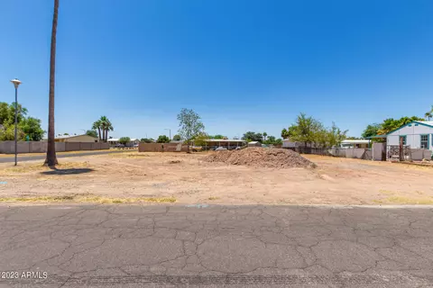 6749 W Karen Lee Ln #215, Peoria, AZ 85382