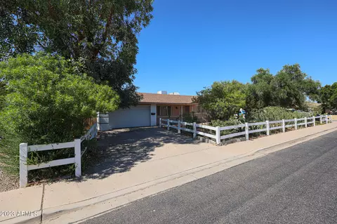 924 E 9th St, Mesa, AZ 85203 photo 2