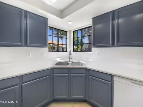 2455 E Broadway Rd #34, Mesa, AZ 85204 photo 11