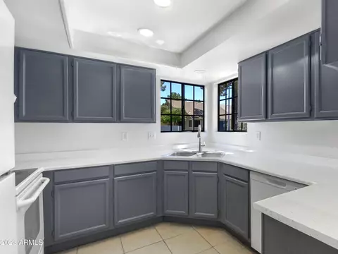 2455 E Broadway Rd #34, Mesa, AZ 85204 photo 8