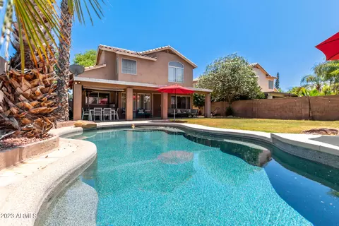 7178 W Via De Luna Dr, Glendale, AZ 85310