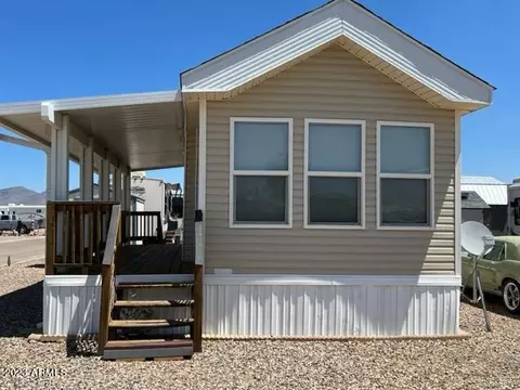 233 W Prickly Pear Ave #B82, Huachuca City, AZ 85616