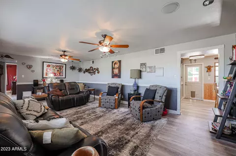 6024 N 11th Ave, Phoenix, AZ 85013 photo 4