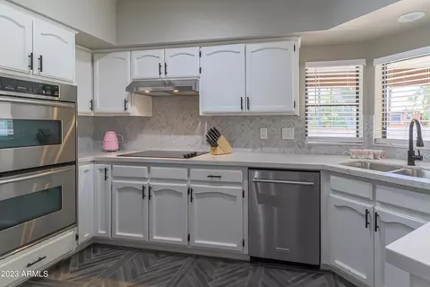 9429 S 47th Pl, Phoenix, AZ 85044 photo 16