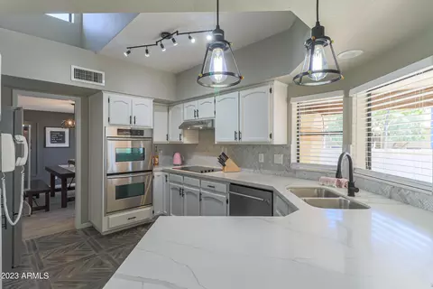 9429 S 47th Pl, Phoenix, AZ 85044 photo 15