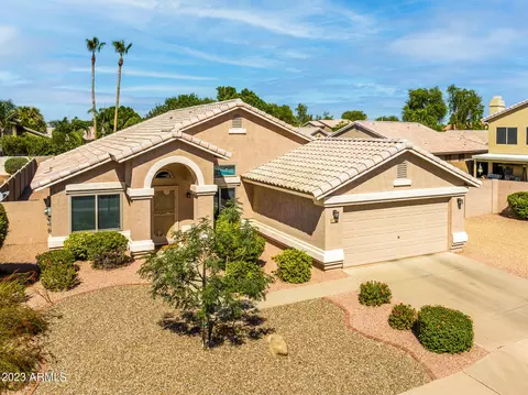 2479 S Walnut Dr, Chandler, AZ 85286