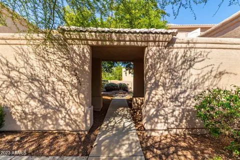 12011 N Fountain Hills Blvd #B, Fountain Hills, AZ 85268