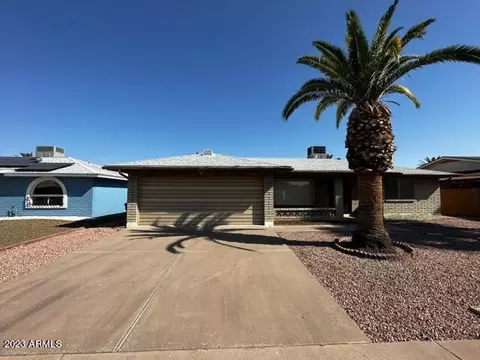 4058 E Clovis Cir, Mesa, AZ 85206